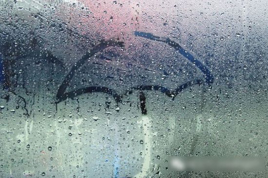 房間潮濕怎么辦！不僅會發霉還會導致甲醛超標