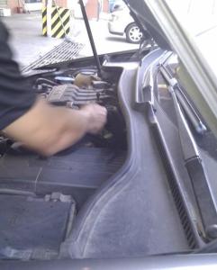 謹(jǐn)慎車內(nèi)“無影殺手”，趕快進(jìn)行車內(nèi)甲醛治理！