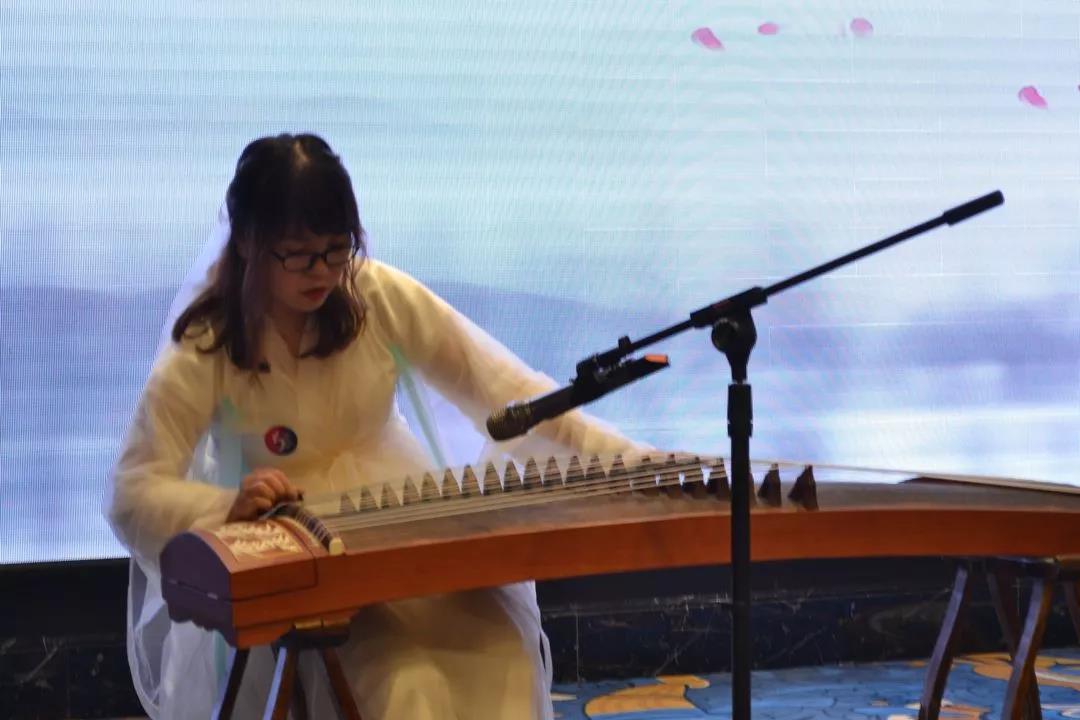 創(chuàng)綠家環(huán)保2018年中工作會議暨5周年慶典圓滿結(jié)束！