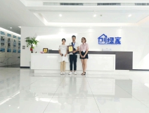 熱烈祝賀段總夫婦簽約創(chuàng)綠家宜昌市區(qū)級(jí)代理!
