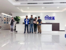 熱烈祝賀何總團(tuán)隊簽約創(chuàng)綠家佛山市區(qū)級代理！