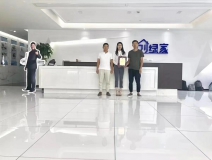 熱烈祝賀俞總、杜總簽約創(chuàng)綠家貴陽(yáng)市區(qū)級(jí)代理！